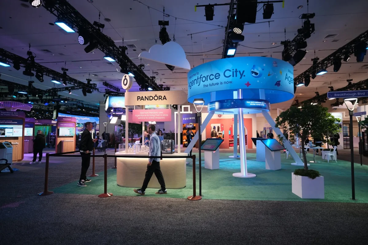 Salesforce: Dreamforce 25, image 13