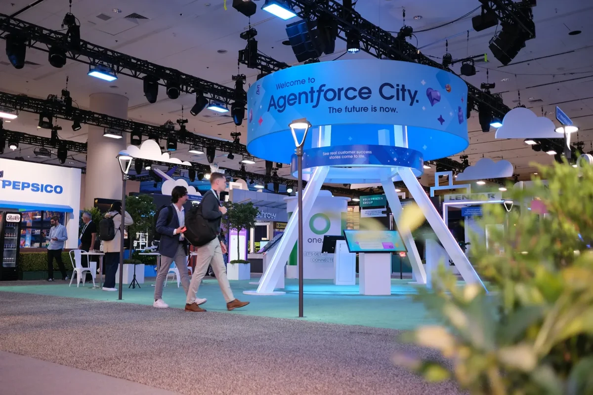 Salesforce: Dreamforce 25, image 16