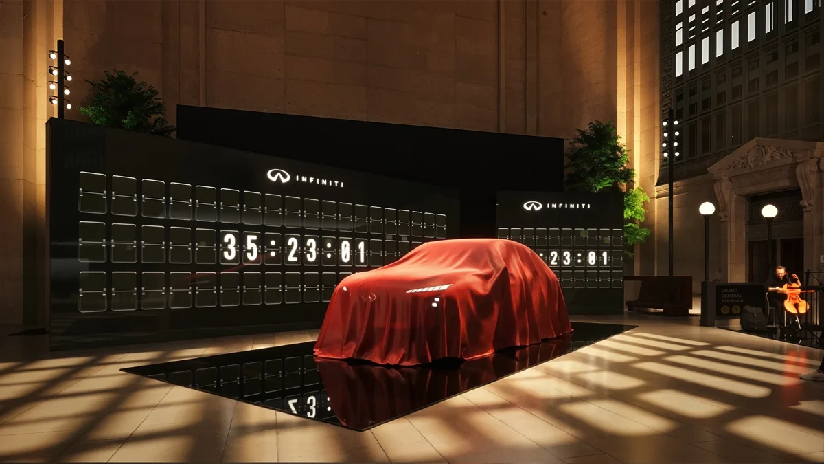 INFINITI QX80: Grand Central, image 2