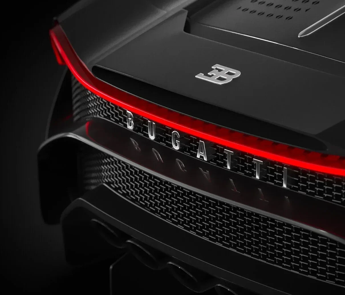 Bugatti La Voiture Noire: 3d product rendering by Frederico Phillips